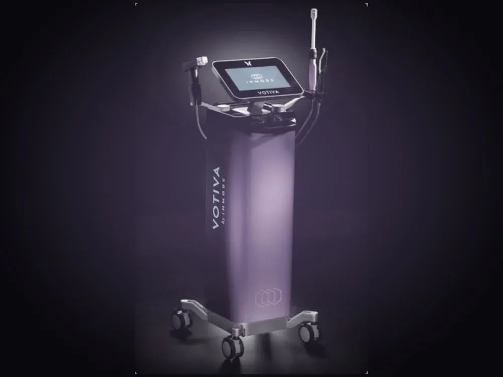 The Votiva® system by InMode, used for feminine wellness at Clínica Regenerix